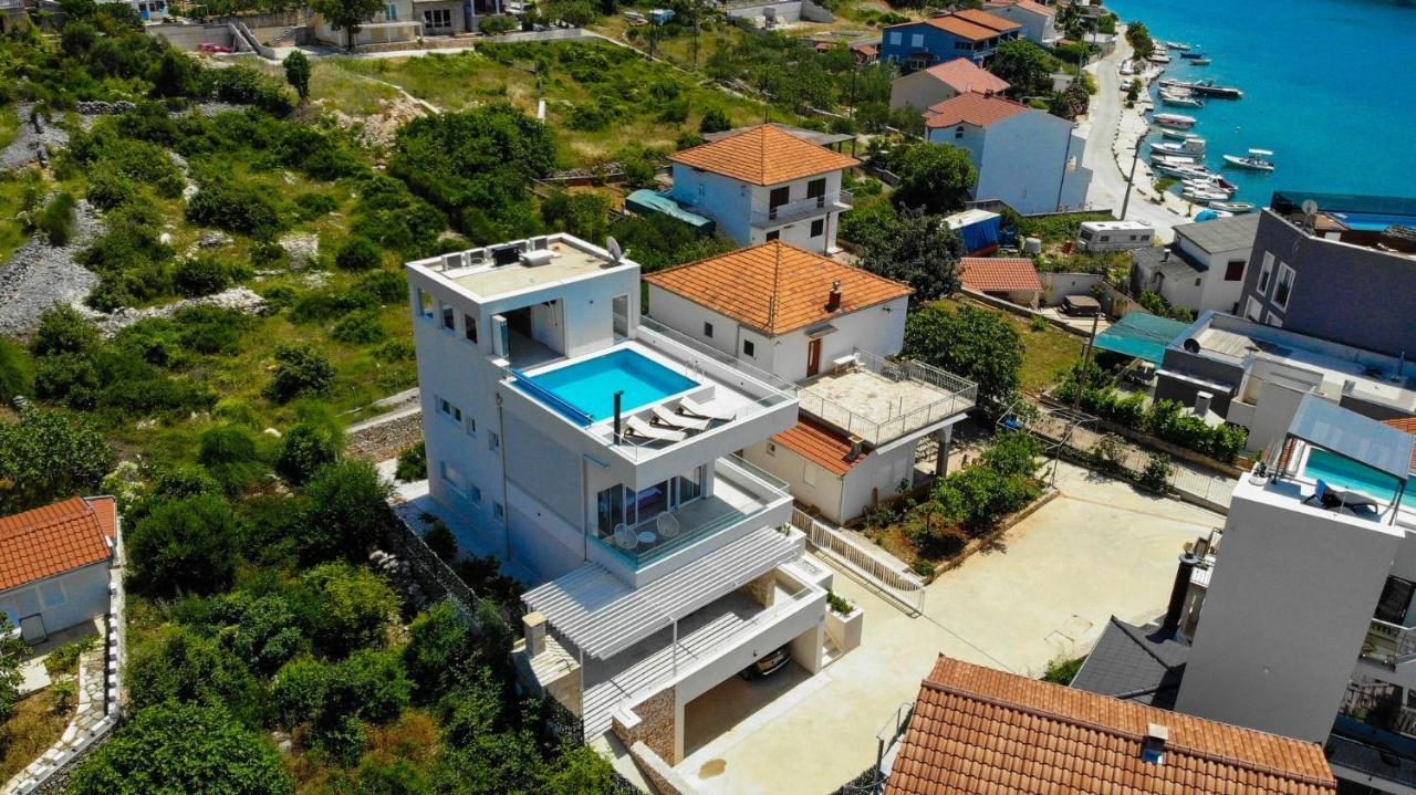 Villa Adastra Vinišće Eksteriør bilde